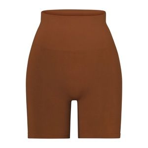 SKIMS NWT🔥 Soft Smoothing Short Limited Edition Cooper color sold out online